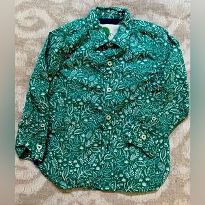 Boden long sleeve boy shirt. Green and white. Size 3. Beautifully crafted.